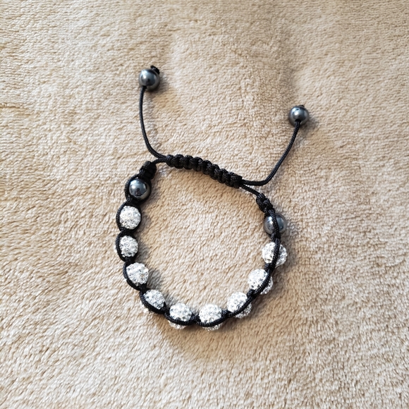 Free with purchase - black and white bracelet - Picture 1 of 2